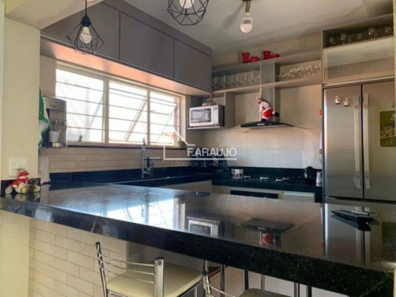 Imagem Sobrado com 3 Quartos à Venda, 267 m² em Jardim Simus - Sorocaba