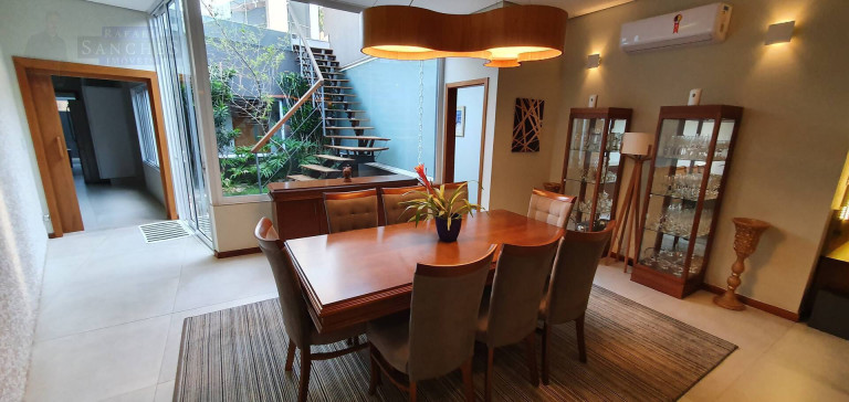 Imagem Casa com 4 Quartos à Venda, 595 m² em Residencial Villaggio Ii - Bauru