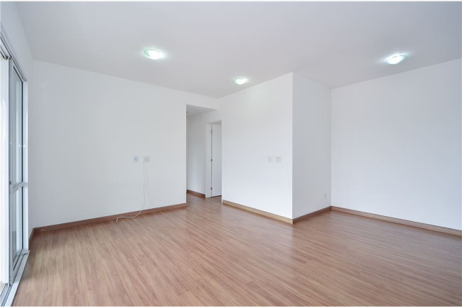 Imagem Imóvel com 2 Quartos à Venda, em Vila Cruzeiro - São Paulo Imagem Imóvel com 2 Quartos à Venda, em Vila Cruzeiro - São Paulo