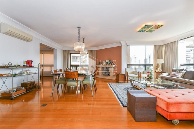 Imagem Apartamento com 3 Quartos à Venda, 247 m² em Vila Suzana - São Paulo Imagem Apartamento com 3 Quartos à Venda, 247 m² em Vila Suzana - São Paulo