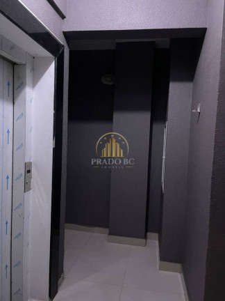 Imagem Apartamento com 3 Quartos à Venda, 10 m² em Centro - Camboriú
