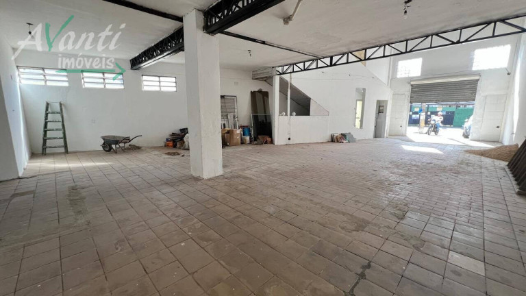 Galpão à Venda, 355 m² em Estuário - Santos