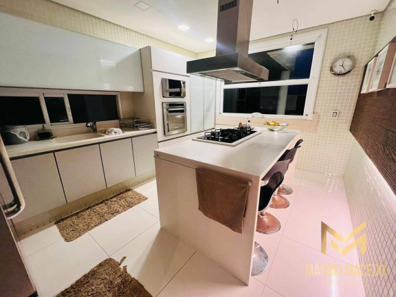 Imagem Casa com 4 Quartos à Venda, 620 m² em De Lourdes - Fortaleza