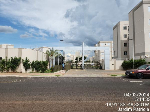 Apartamento com 2 Quartos à Venda, 39 m² em Jardim Patricia - Uberlandia
