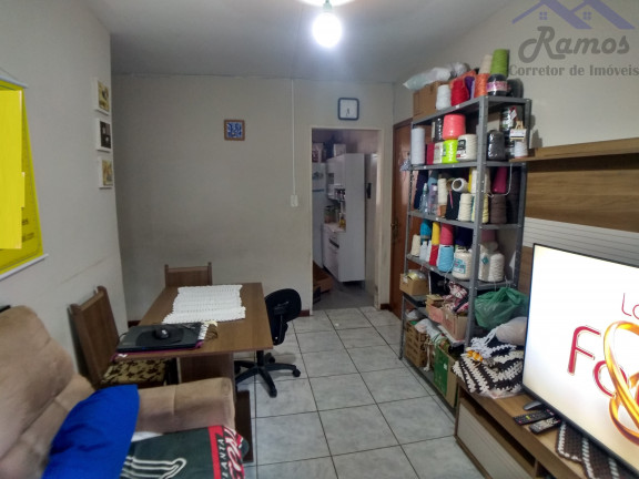 Imagem Imóvel com 3 Quartos à Venda, 67 m² em Cavalhada - Porto Alegre