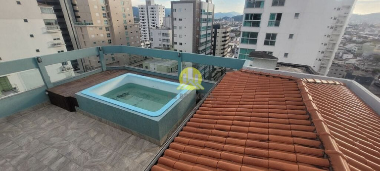 Imagem Cobertura com 6 Quartos à Venda, 470 m² em Centro - Balneário Camboriú Imagem Cobertura com 6 Quartos à Venda, 470 m² em Centro - Balneário Camboriú