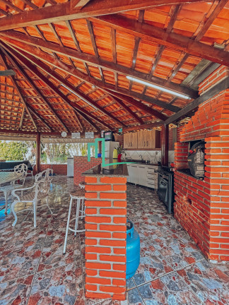 Imagem Imóvel com 5 Quartos à Venda, em Recanto Ouro Verde - Cristais Paulista Imagem Imóvel com 5 Quartos à Venda, em Recanto Ouro Verde - Cristais Paulista