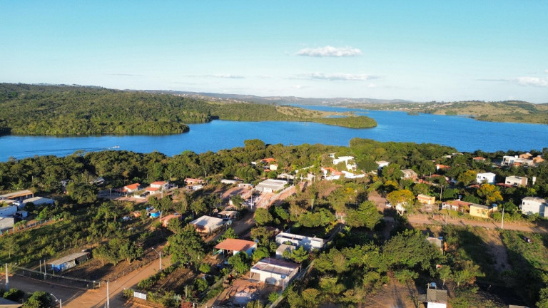 Imagem Sobrado com 4 Quartos à Venda, 150 m² em Mrg Lago Corumba Iv Fazenda Monjolo,s/n Qt-lt17 - Alexânia