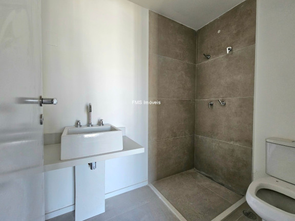 Imagem Imóvel com 3 Quartos à Venda, 197 m² em Brooklin - São Paulo Imagem Imóvel com 3 Quartos à Venda, 197 m² em Brooklin - São Paulo
