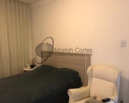 Imagem Imóvel com 2 Quartos à Venda, em Icaraí - Niterói Imagem Imóvel com 2 Quartos à Venda, em Icaraí - Niterói