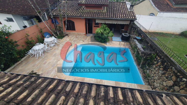 Imagem Casa com 4 Quartos à Venda, 460 m² em Caraguatatuba Imagem Casa com 4 Quartos à Venda, 460 m² em Caraguatatuba