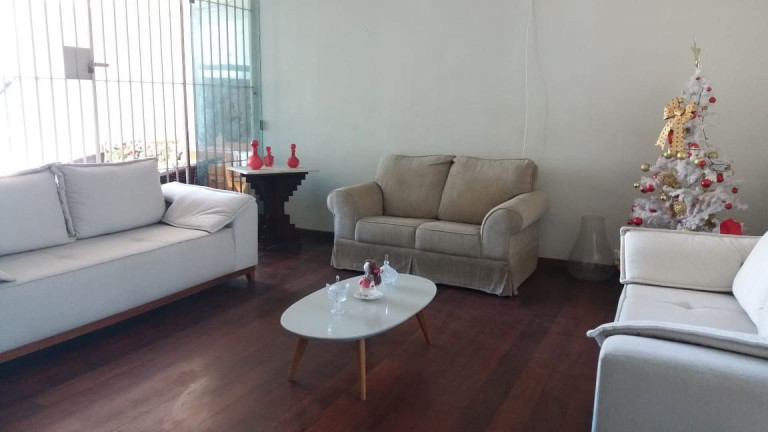 Imagem Casa com 6 Quartos à Venda, 610 m² em Suíssa - Aracaju Imagem Casa com 6 Quartos à Venda, 610 m² em Suíssa - Aracaju