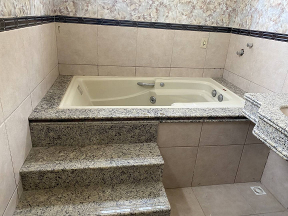Imagem Casa com 5 Quartos à Venda, 330 m² em Outeiro - Araruama