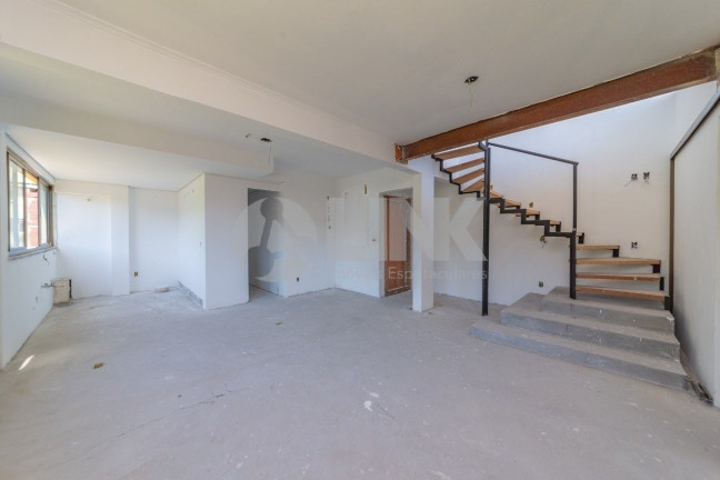 Imagem Imóvel com 3 Quartos à Venda, 174 m² em Petrópolis - Porto Alegre