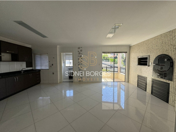 Apartamento com 3 Quartos para Alugar, 211 m² em Cinquentenário - Concórdia