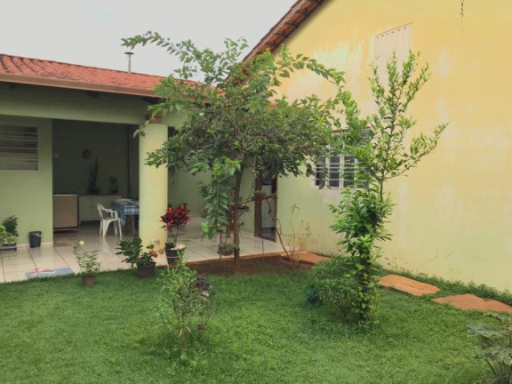 Imagem Casa com 4 Quartos à Venda, 220 m² em Jardim Atlântico - Goiania Imagem Casa com 4 Quartos à Venda, 220 m² em Jardim Atlântico - Goiania