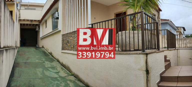 Imagem Casa com 2 Quartos à Venda, 75 m² em Vila Kosmos - Rio De Janeiro Imagem Casa com 2 Quartos à Venda, 75 m² em Vila Kosmos - Rio De Janeiro