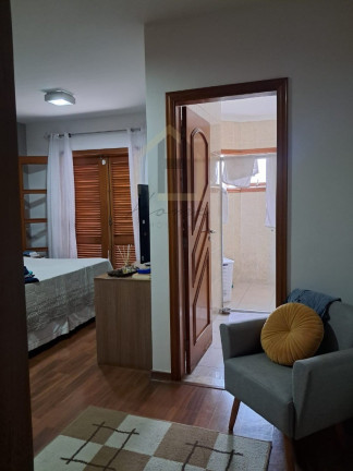 Imagem Casa com 3 Quartos à Venda, 220 m² em Campestre - Santo André