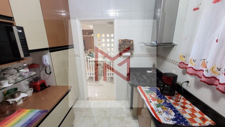 Imagem Apartamento com 4 Quartos à Venda, 129 m² em Pitangueiras - Guarujá