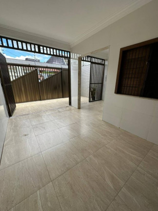 Imagem Casa com 3 Quartos à Venda, 125 m² em América - Aracaju Imagem Casa com 3 Quartos à Venda, 125 m² em América - Aracaju