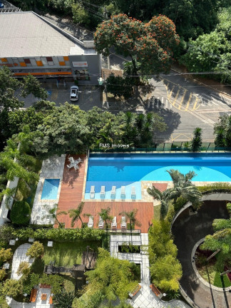 Imagem Imóvel com 3 Quartos à Venda, 192 m² em Vila Suzana - São Paulo Imagem Imóvel com 3 Quartos à Venda, 192 m² em Vila Suzana - São Paulo