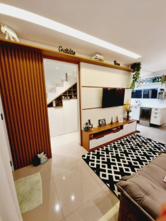 Imagem Sobrado com 2 Quartos à Venda, 57 m² em Chácara Faggion - Suzano Imagem Sobrado com 2 Quartos à Venda, 57 m² em Chácara Faggion - Suzano