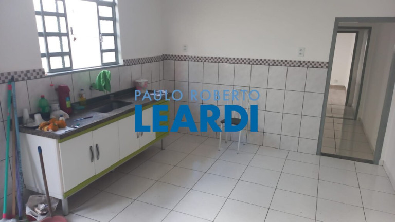 Imóvel com 2 Quartos para Alugar, 60 m² em Vila Príncipe De Gales - Santo André