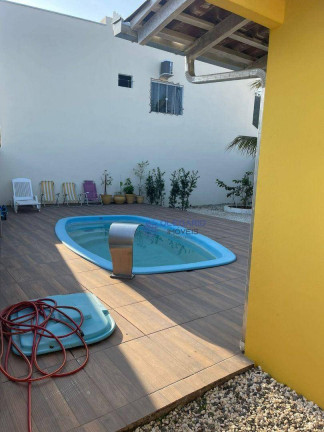 Imagem Sobrado com 2 Quartos à Venda, 396 m² em Centro - Penha Imagem Sobrado com 2 Quartos à Venda, 396 m² em Centro - Penha