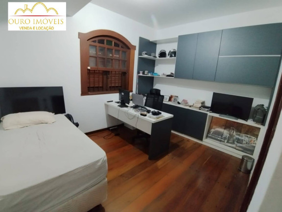 Imagem Casa com 5 Quartos à Venda, 374 m² em Ouro Preto - Belo Horizonte Imagem Casa com 5 Quartos à Venda, 374 m² em Ouro Preto - Belo Horizonte