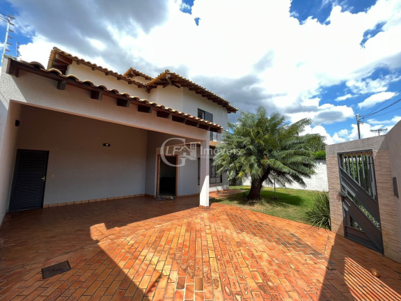 Imagem Casa com 4 Quartos à Venda, 236 m² em Carandá Bosque - Campo Grande Imagem Casa com 4 Quartos à Venda, 236 m² em Carandá Bosque - Campo Grande