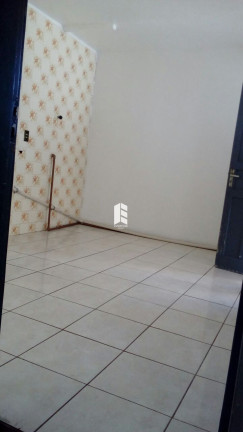 Imagem Apartamento com 2 Quartos à Venda,  em Centro - Santa Maria