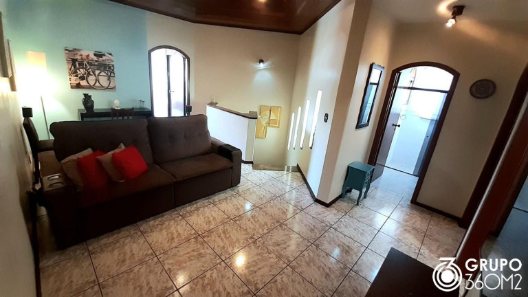 Imagem Casa com 3 Quartos à Venda, 281 m² em Campestre - Santo André