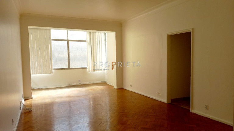 Imagem Apartamento com 3 Quartos à Venda, 130 m² em Copacabana - Rio De Janeiro Imagem Apartamento com 3 Quartos à Venda, 130 m² em Copacabana - Rio De Janeiro