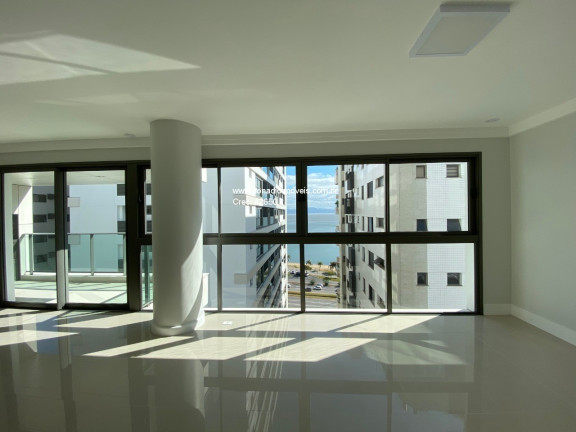 Imagem Apartamento com 3 Quartos à Venda, 136 m² em Centro - Florianópolis Imagem Apartamento com 3 Quartos à Venda, 136 m² em Centro - Florianópolis