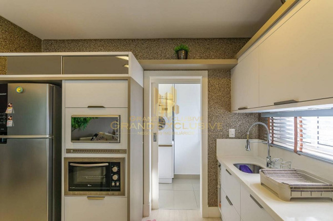 Imagem Apartamento com 3 Quartos à Venda, 128 m² em Centro - Balneário Camboriú