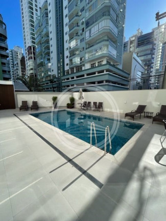 Imagem Apartamento com 4 Quartos à Venda, 234 m² em Centro - Balneário Camboriú Imagem Apartamento com 4 Quartos à Venda, 234 m² em Centro - Balneário Camboriú