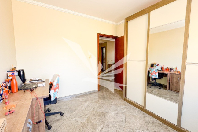 Imagem Casa com 4 Quartos à Venda, 269 m² em Guará Ii - Brasília Imagem Casa com 4 Quartos à Venda, 269 m² em Guará Ii - Brasília