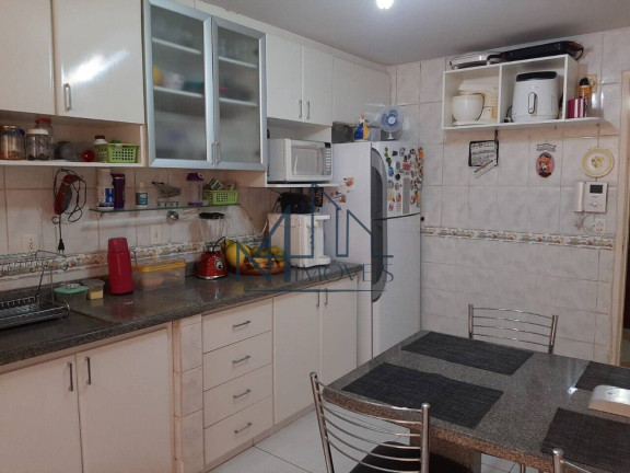 Imagem Casa com 3 Quartos à Venda, 437 m² em Setor Sul - Goiânia Imagem Casa com 3 Quartos à Venda, 437 m² em Setor Sul - Goiânia
