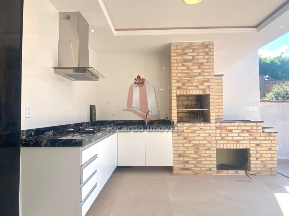 Imagem Casa de Condomínio com 2 Quartos à Venda, 360 m² em Cabo Frio