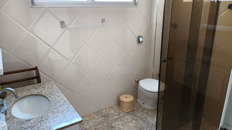 Imagem Apartamento com 3 Quartos à Venda, 130 m² em Pitangueiras - Guarujá