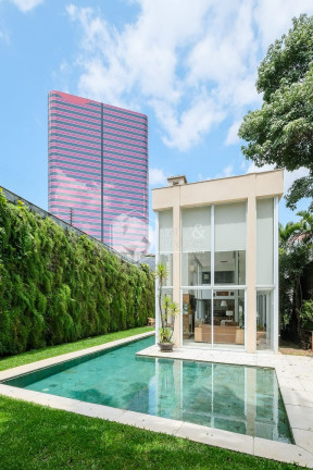 Imagem Casa com 3 Quartos à Venda, 480 m² em Vila Madalena - São Paulo