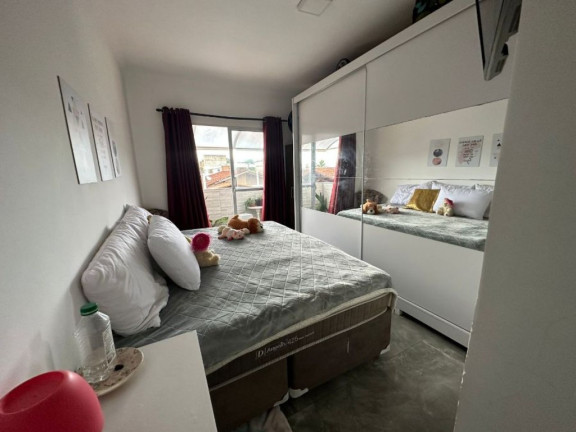 Imagem Sobrado com 2 Quartos à Venda, 10 m² em Caiçara - Praia Grande Imagem Sobrado com 2 Quartos à Venda, 10 m² em Caiçara - Praia Grande