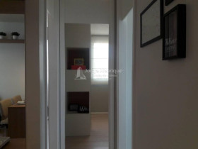 Apartamento com 2 Quartos à Venda, 45 m² em Curicica - Rio De Janeiro