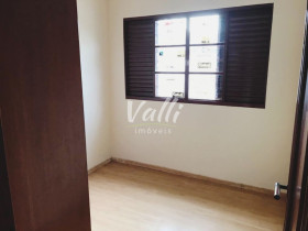 Sobrado com 3 Quartos à Venda, 180 m² em Parque Gramado - Americana