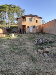 Imóvel com 5 Quartos para Alugar, 80 m² em C. Dos Mourões - Andradas