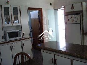 Sobrado com 3 Quartos à Venda, 450 m² em Parque Do Colégio - Jundiaí