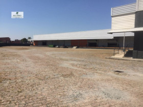 Imóvel Comercial à Venda, 26.000 m² em Jardim Helena - São Paulo