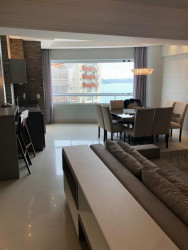 Apartamento com 3 Quartos à Venda,  em Centro - Balneário Camboriú
