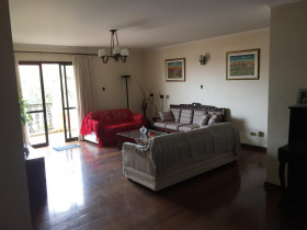 Apartamento com 3 Quartos à Venda, 240 m² em Alto - Piracicaba