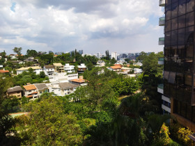 Imóvel com 4 Quartos à Venda, 280 m² em Panamby - São Paulo